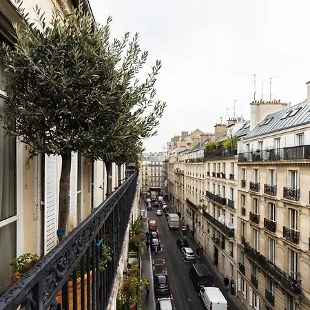 Bohemian Chic Palais Garnier Daire